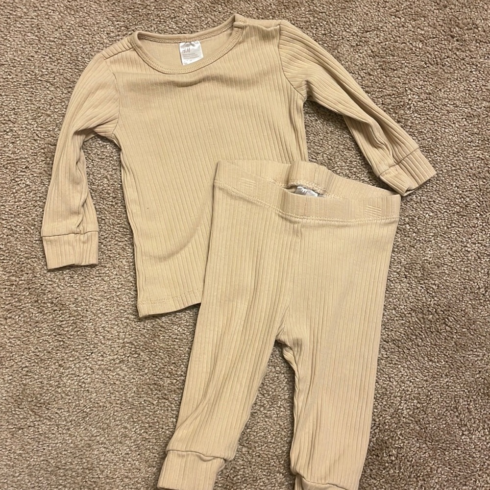 Ribbed set